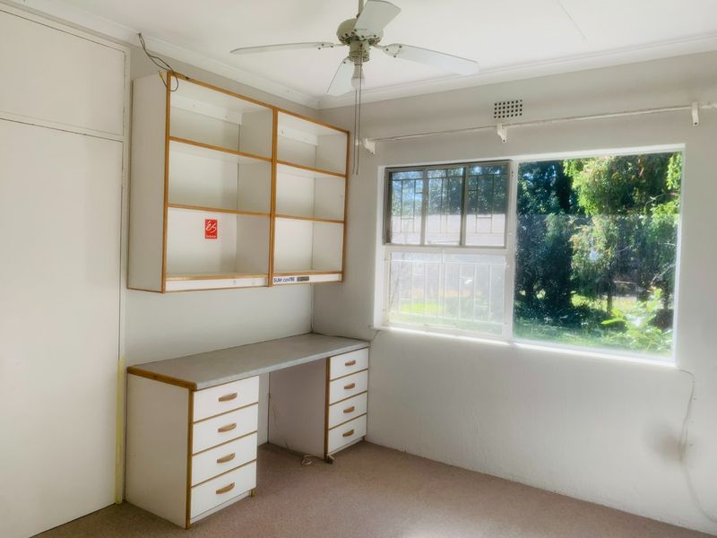 Charming Home with Cottage & Pool to let in Glen Austin - Photo 10