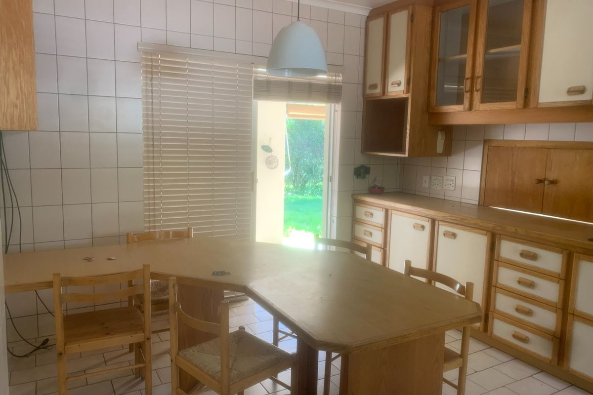 Charming Home with Cottage & Pool to let in Glen Austin - Photo 4