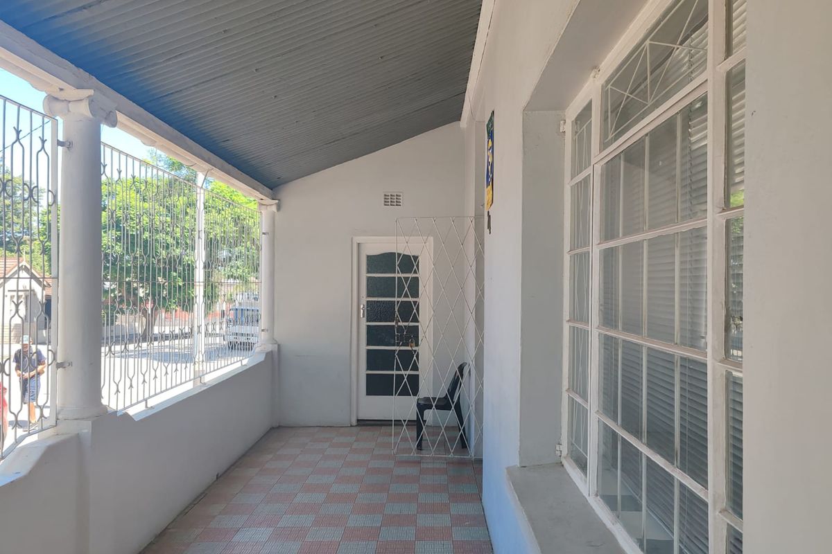 3 bedroom Property in Central - Photo 4