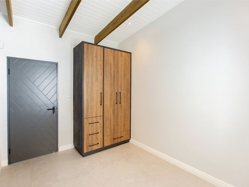 St Helena bay - Feel Good family home providing peace and quite with Ocean Views - Photo 7