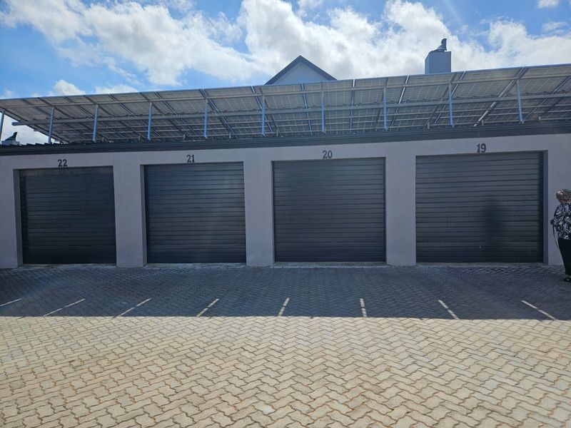 Sectional Title For Sale In Stilbaai - Photo 5