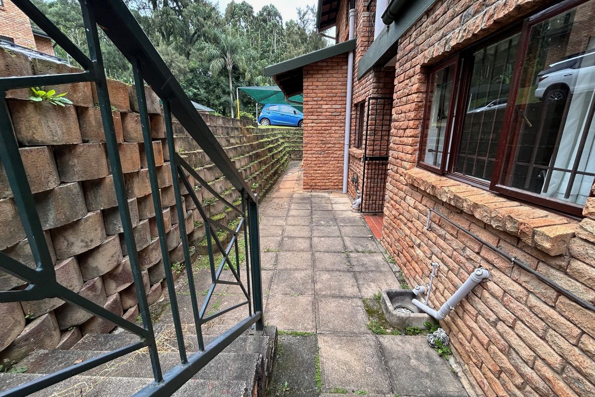 Popular Sheraton - Photo 3