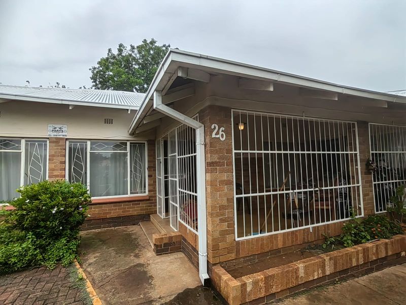 Family home for Sale in Parys - Shared Mandate - Photo 2