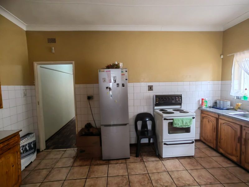 Family home for Sale in Parys - Shared Mandate - Photo 10