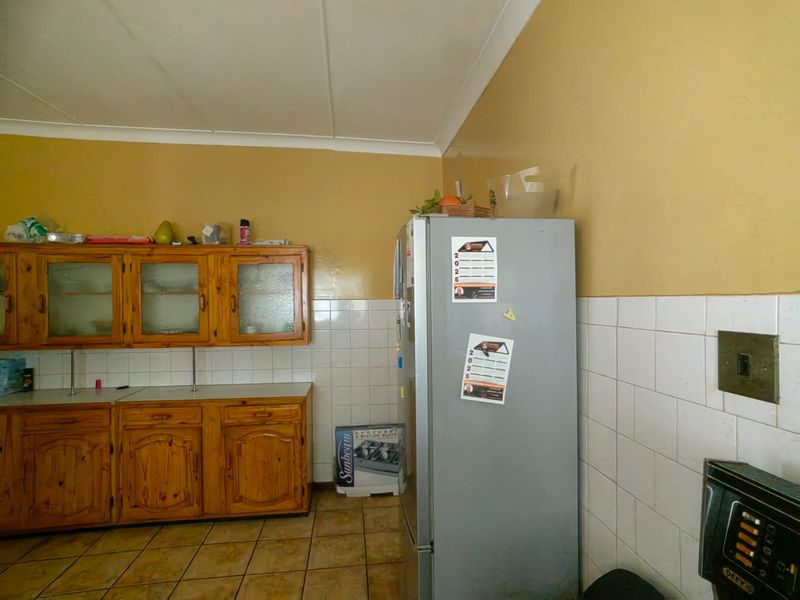 Family home for Sale in Parys - Shared Mandate - Photo 9