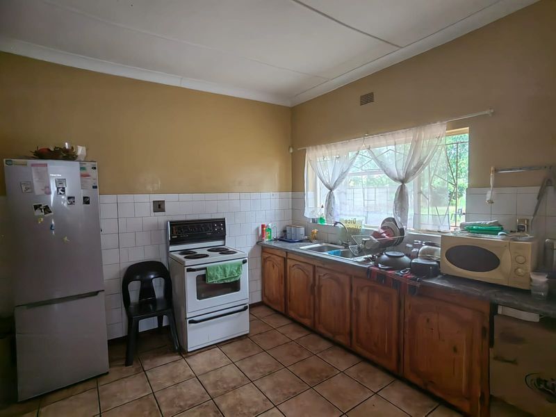 Family home for Sale in Parys - Shared Mandate - Photo 7