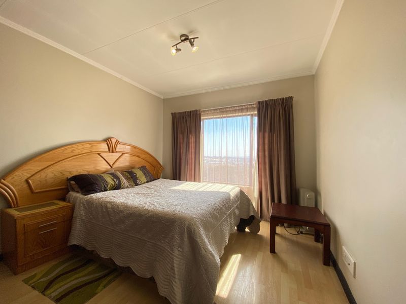 2 bed 2 bath  Apartment Call me Al but Call me ALAADDIN & SURAIYA - Photo 4