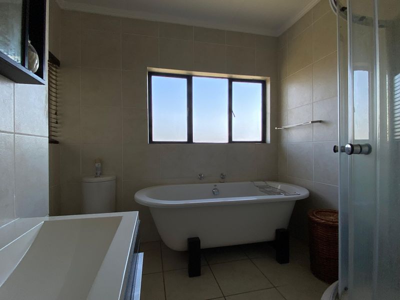 2 bed 2 bath  Apartment Call me Al but Call me ALAADDIN & SURAIYA - Photo 7