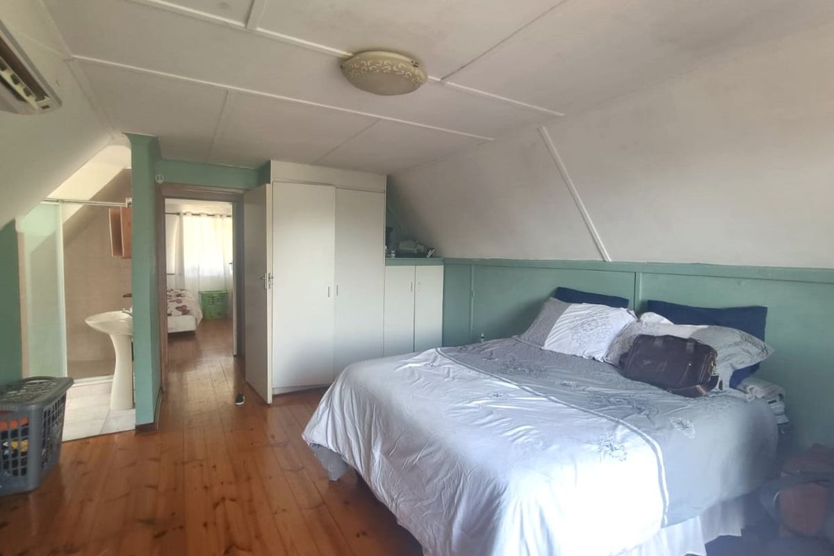 Modern Comfort Meets Tranquility in Birdswood – Your Dream Home Awaits! - Photo 5