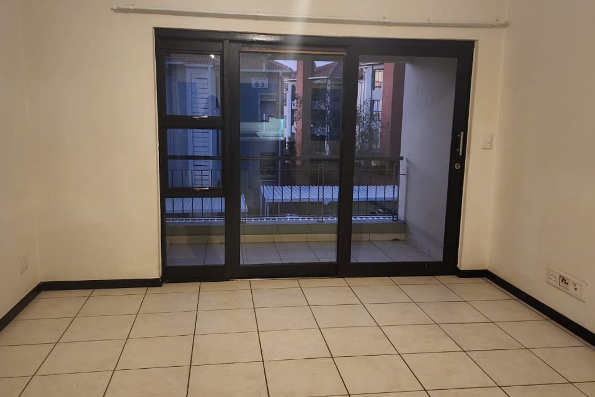 MOTIVATION! 2 Bedroom, 2 Bathroom 84 MSQ Apartment in ACACIA, Greenstone Hill - Photo 4