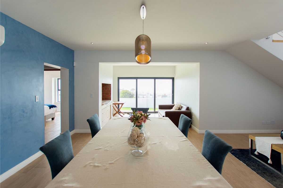 Furnished charming 3-bedroom house for sale in Steenbergs Cove, St Helena Bay - your retreat awaits! - Photo 4