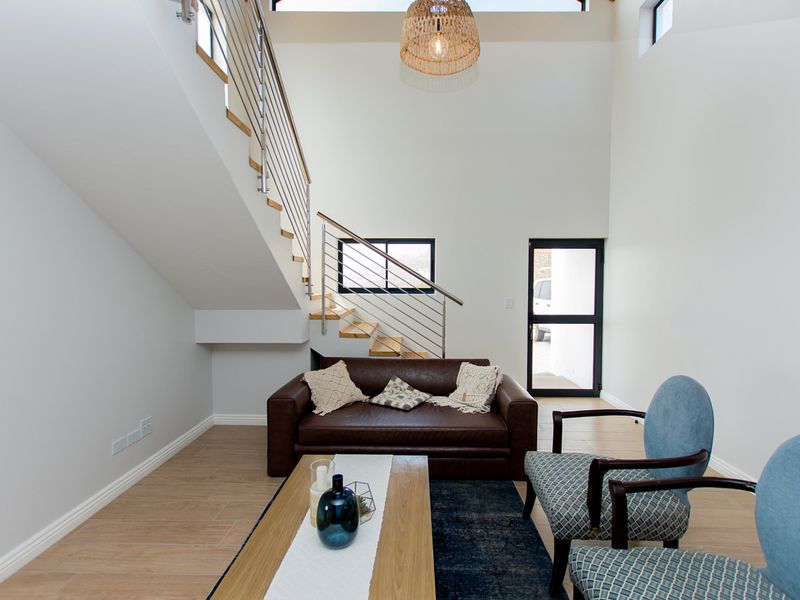 Furnished charming 3-bedroom house for sale in Steenbergs Cove, St Helena Bay - your retreat awaits! - Photo 9