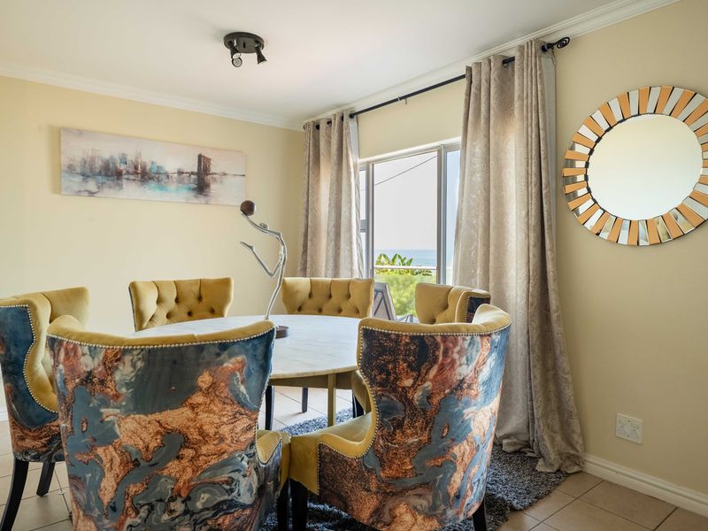 Discover your slice of paradise in this 3 Bedroom situated in  Illovo Beach - Photo 6