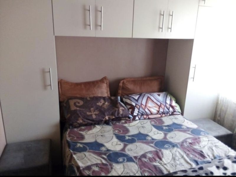 3 Bedroom House for Sale - Photo 6