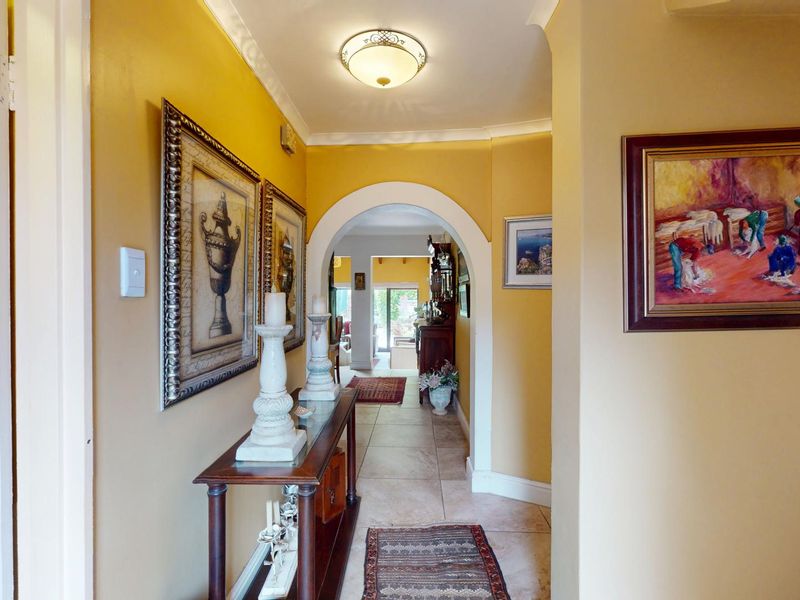 Luxury, Space & Sustainability - The Perfect Duplex Awaits! - Photo 5