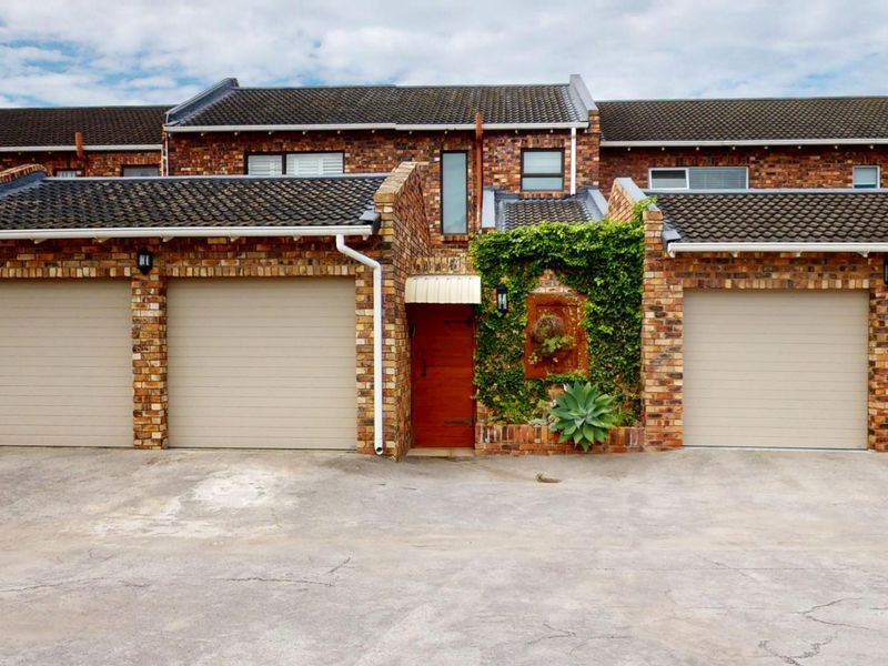 Luxury, Space & Sustainability - The Perfect Duplex Awaits! - Photo 2