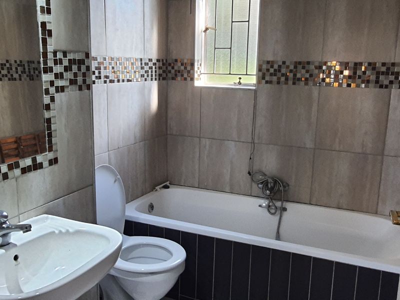 2 bed 2 bath garden Simplex Apartment Call me Al but Call me ALAADDIN & SURAIYA - Photo 6
