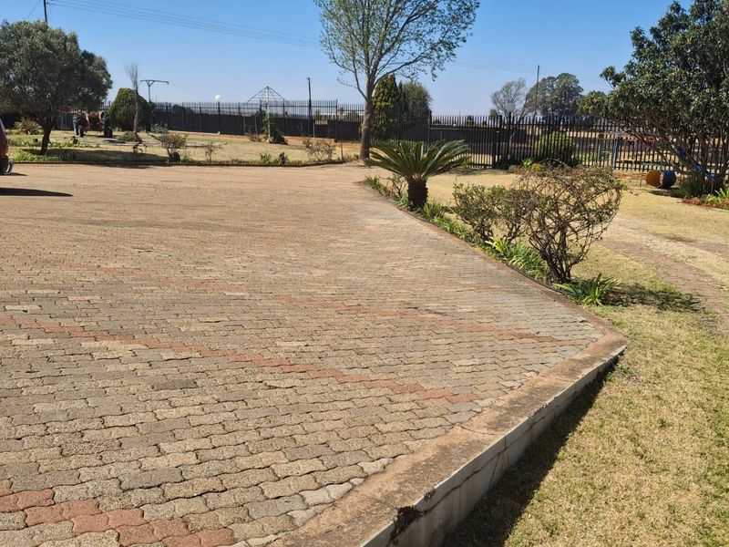 Sow Memories, Grow Dreams – Own Your Farm Retreat - Photo 5