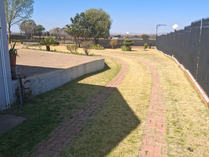 Sow Memories, Grow Dreams – Own Your Farm Retreat - Photo 4