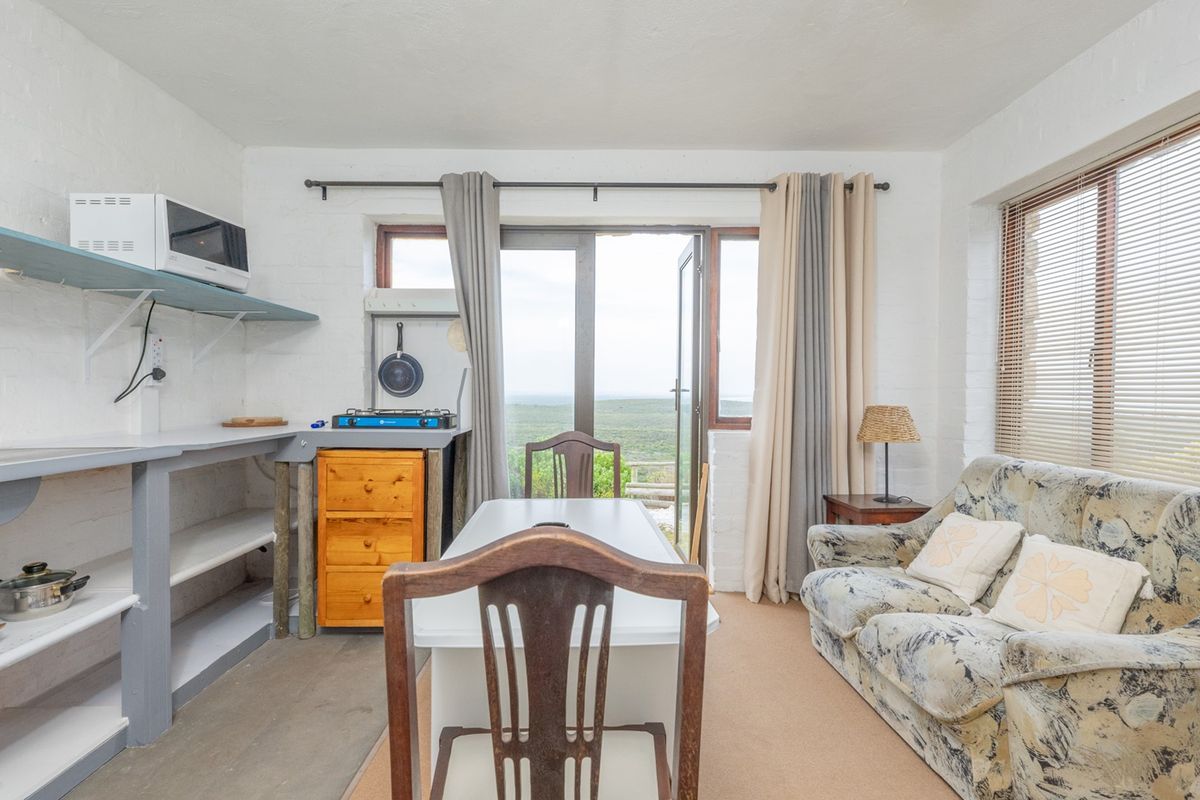 Charming Long-Term Rental in Agulhas Nature Reserve - Photo 2