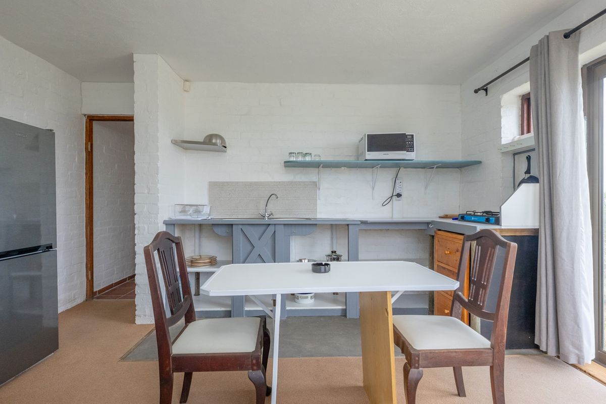 Charming Long-Term Rental in Agulhas Nature Reserve - Photo 4