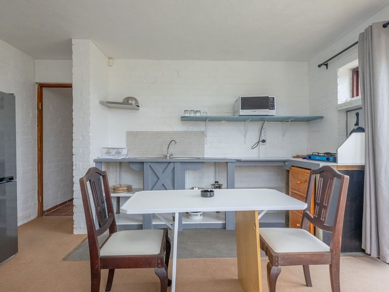 Charming Long-Term Rental in Agulhas Nature Reserve - Photo 4