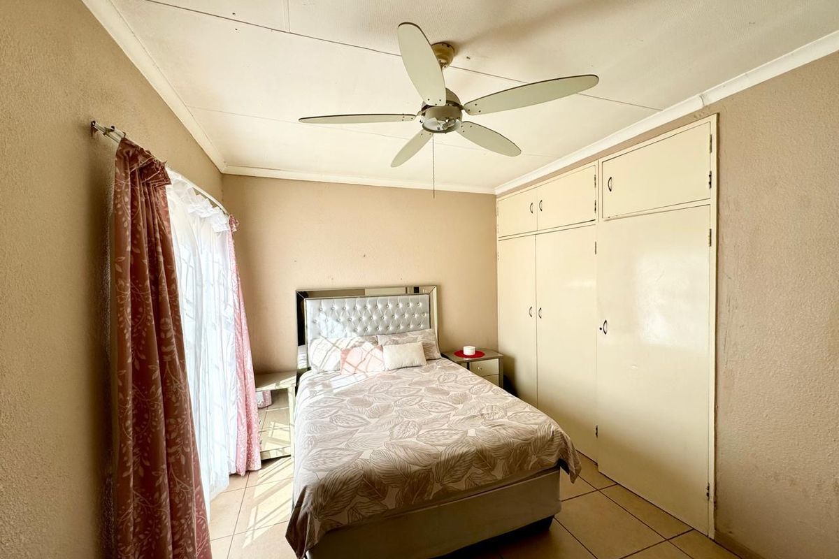 2 Bedroom Townhouse for Sale - Photo 3
