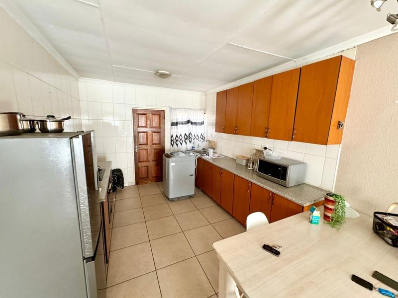 2 Bedroom Townhouse for Sale - Photo 10