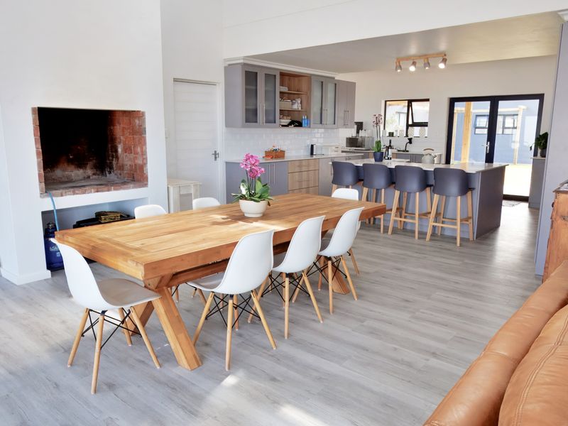 Breathtaking Views in Skulpiesbaai Estate - Photo 3