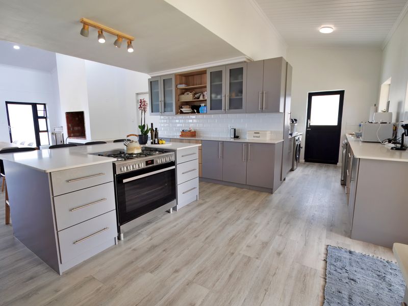 Breathtaking Views in Skulpiesbaai Estate - Photo 5