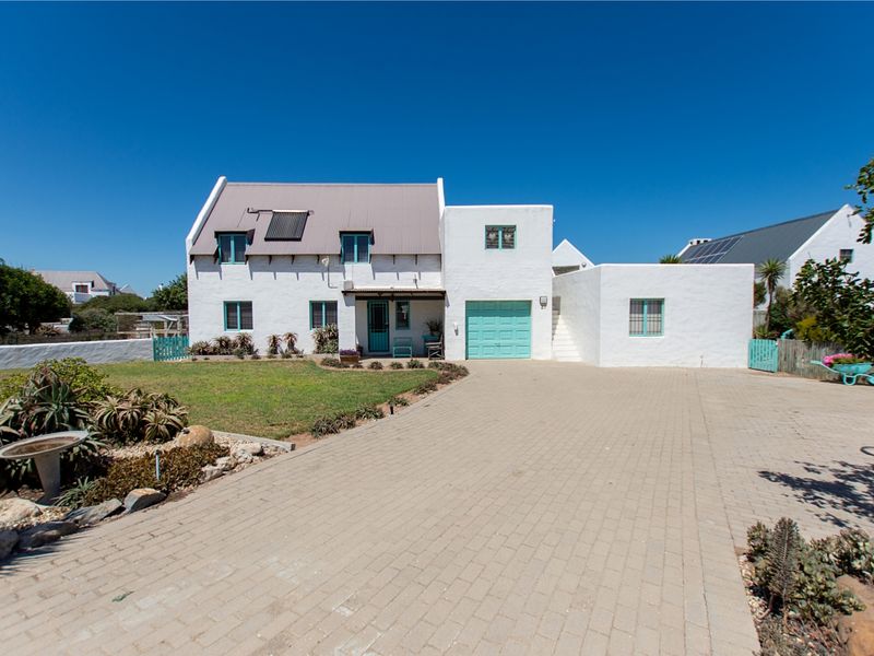 Six Bedroom House for sale - Photo 1