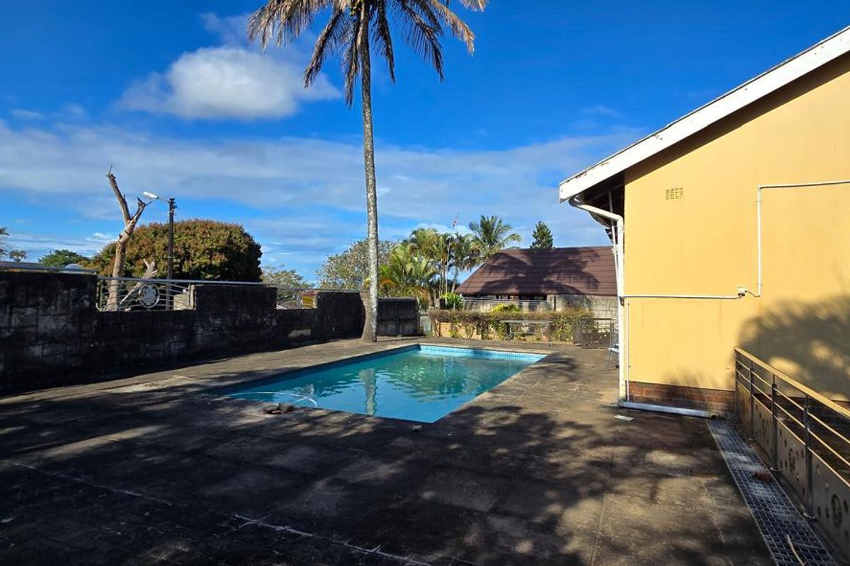 Family Home in Stanger - Photo 3