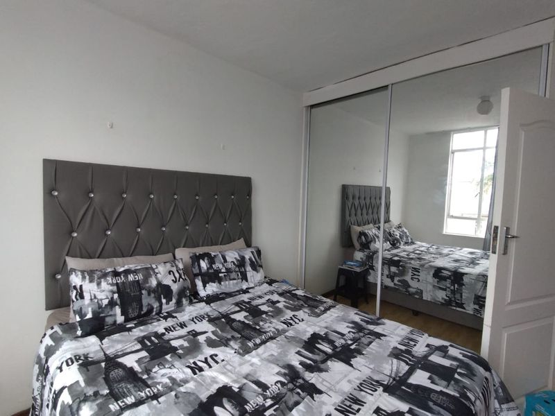 2 Bedrooms  Apartment  Essenwood -Investors - Photo 3