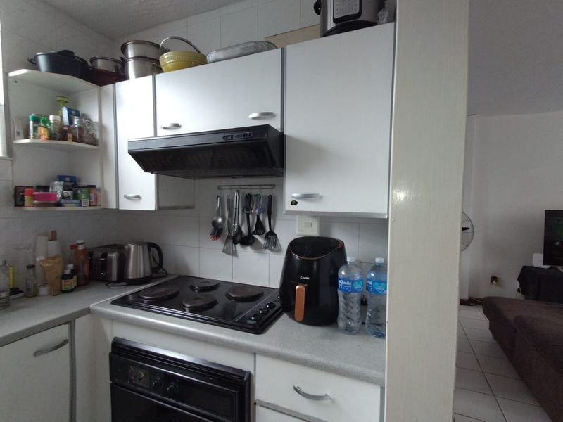 2 Bedrooms  Apartment  Essenwood -Investors - Photo 7