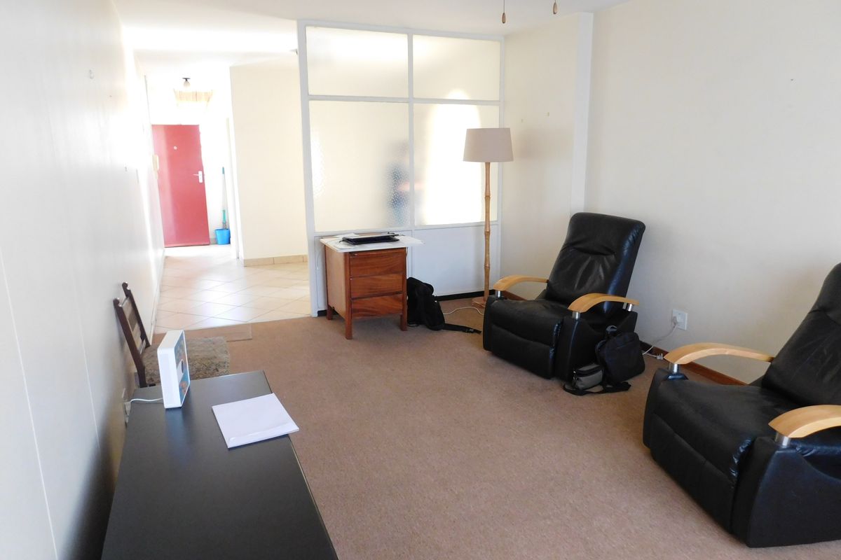 Available as an investment . - Photo 4