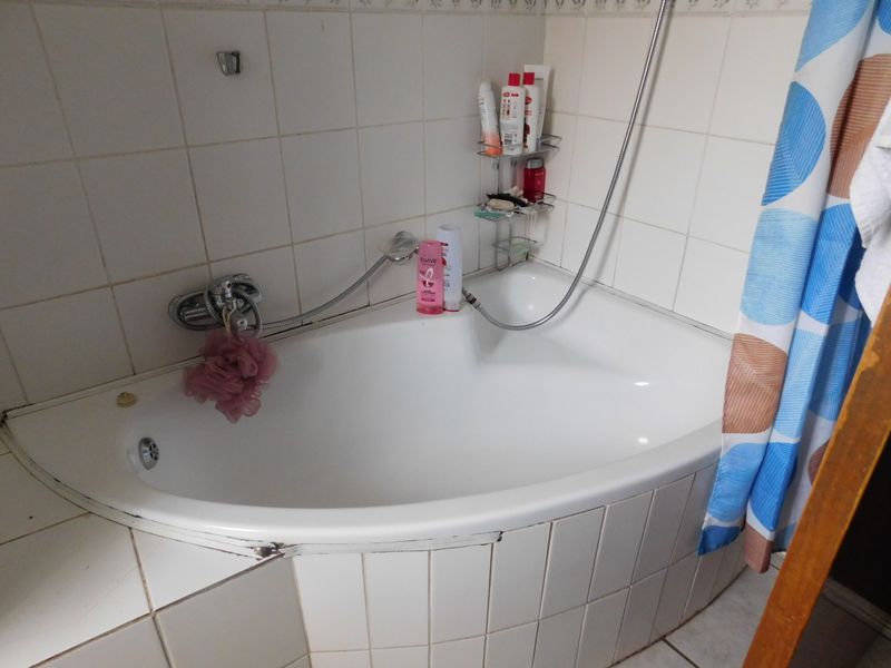 Great value in Queenswood - Photo 8