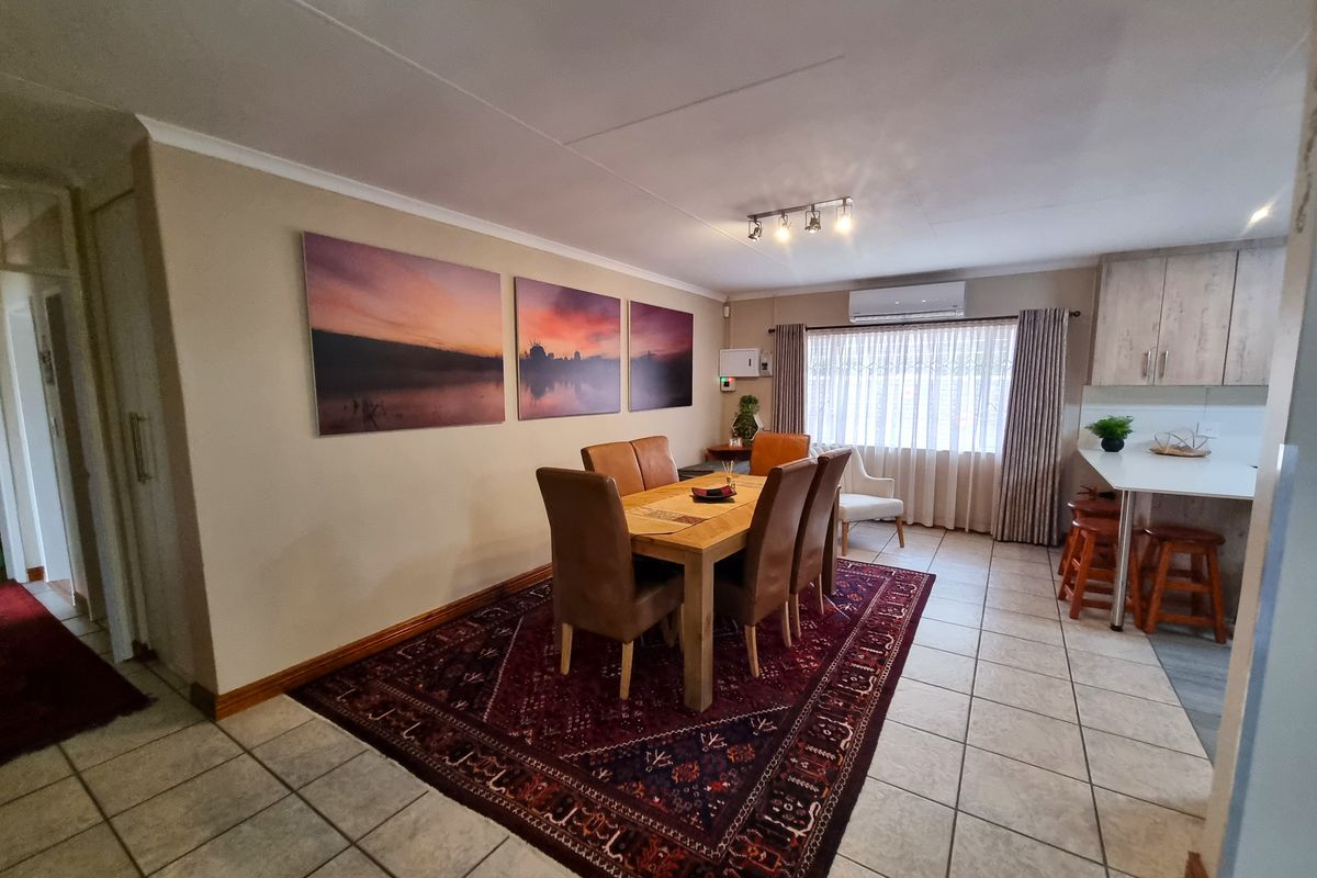 Safari Gadens - Stunning 4-bedroom home for sale - Your dream oasis awaits! - Photo 3