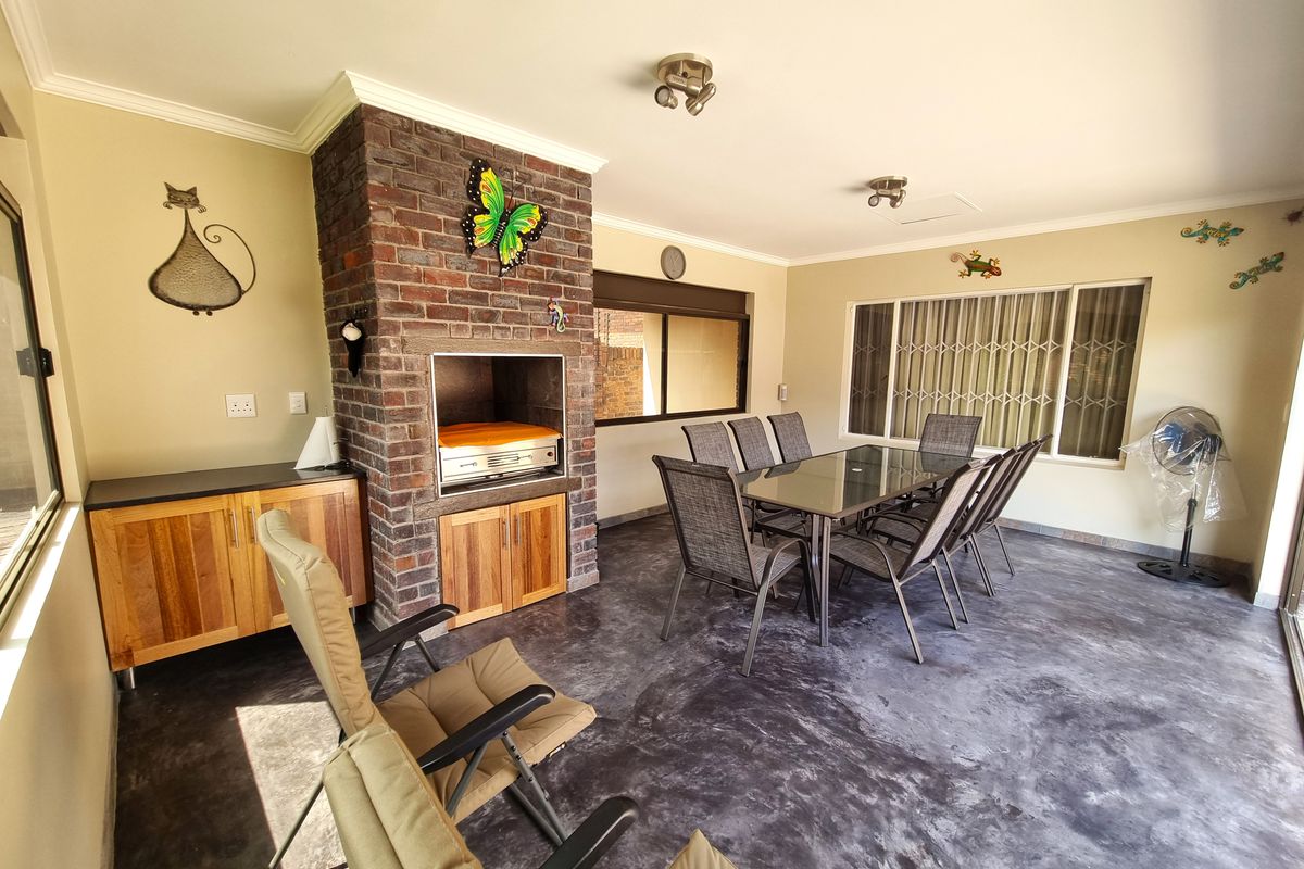 Safari Gadens - Stunning 4-bedroom home for sale - Your dream oasis awaits! - Photo 2