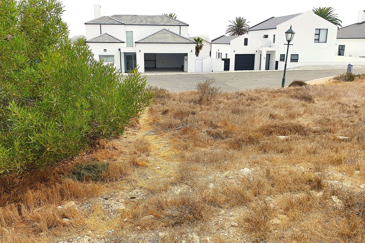 Build your dream home in Shelley Point secure golf estate - Photo 3