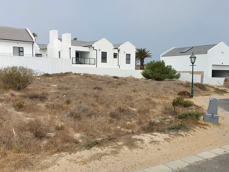 Build your dream home in Shelley Point secure golf estate - Photo 1