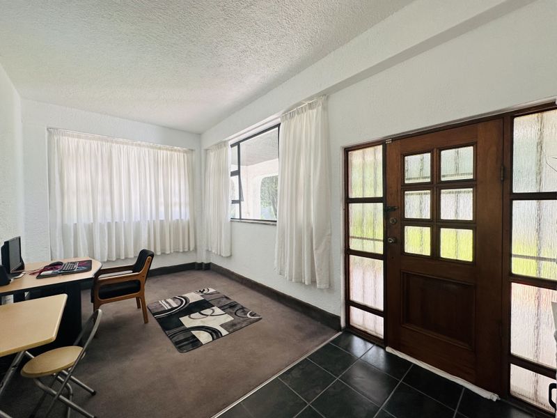 Exquisite Double-Story Home with Golf Course Views! - Photo 10