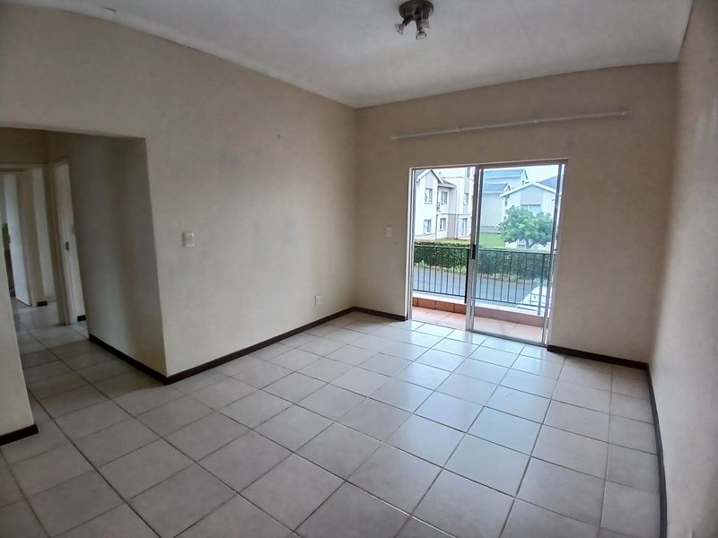 Morden 3-Bedroom Apartment in Beacon BAY - Photo 6