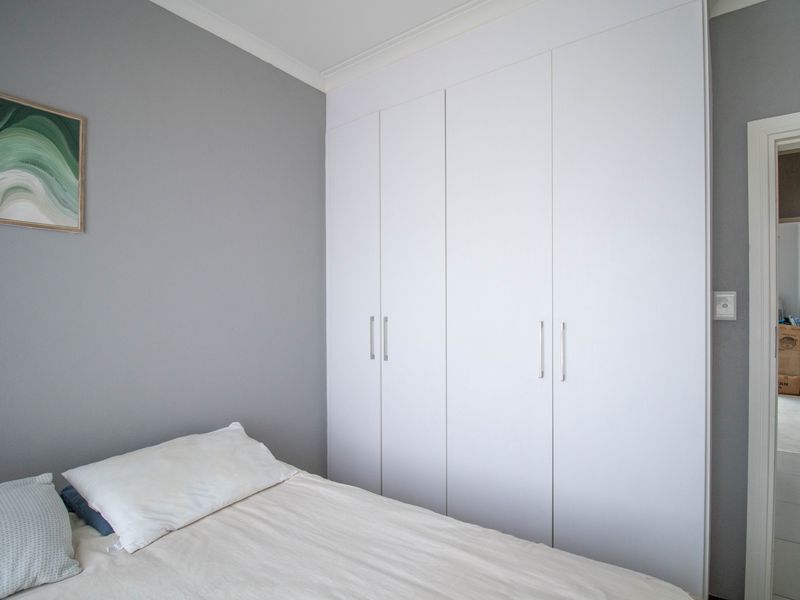 Stunning apartment for sale in Erand Gardens, Midrand—modern living in a prime location! - Photo 10