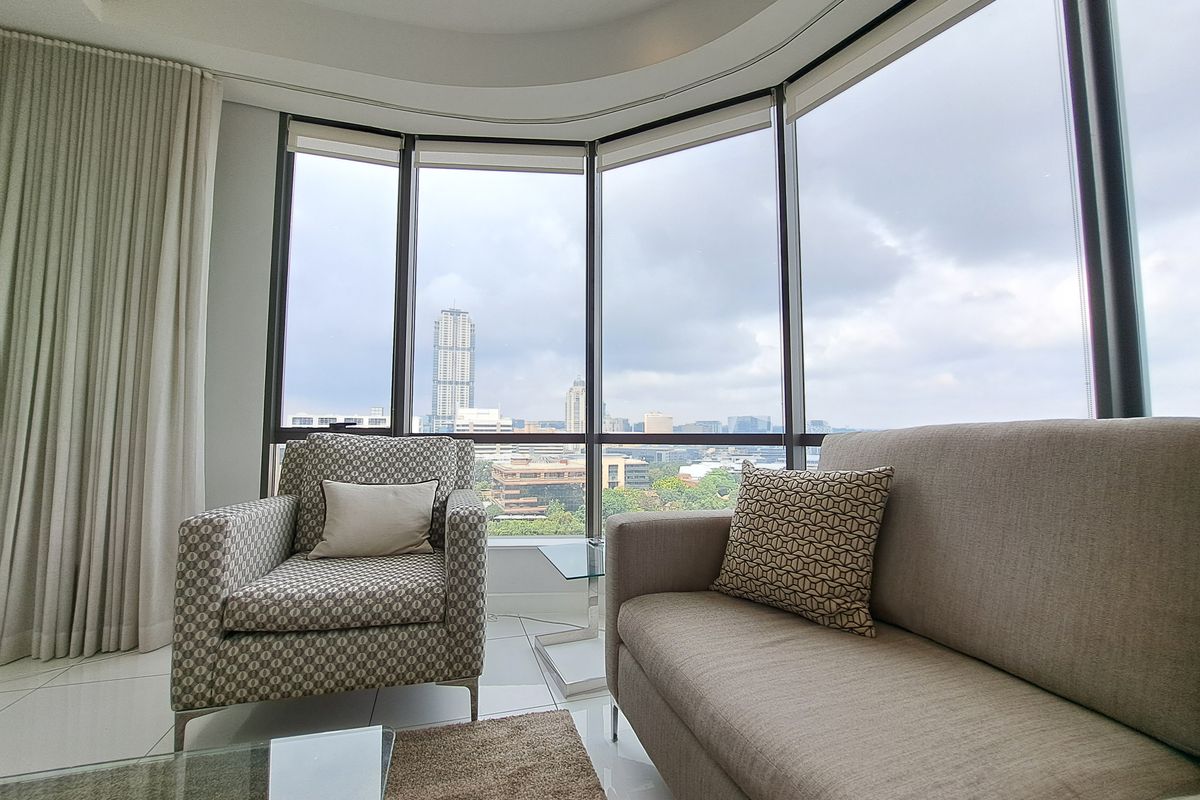 furnished 2-bedroom apartment in Sandton Skye - Photo 5