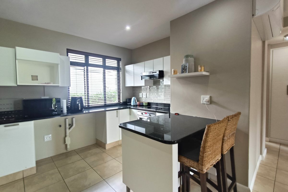 Luxury Living at Its Finest - Immaculate Apartment in Mzingazi Golf Estate! - Photo 4