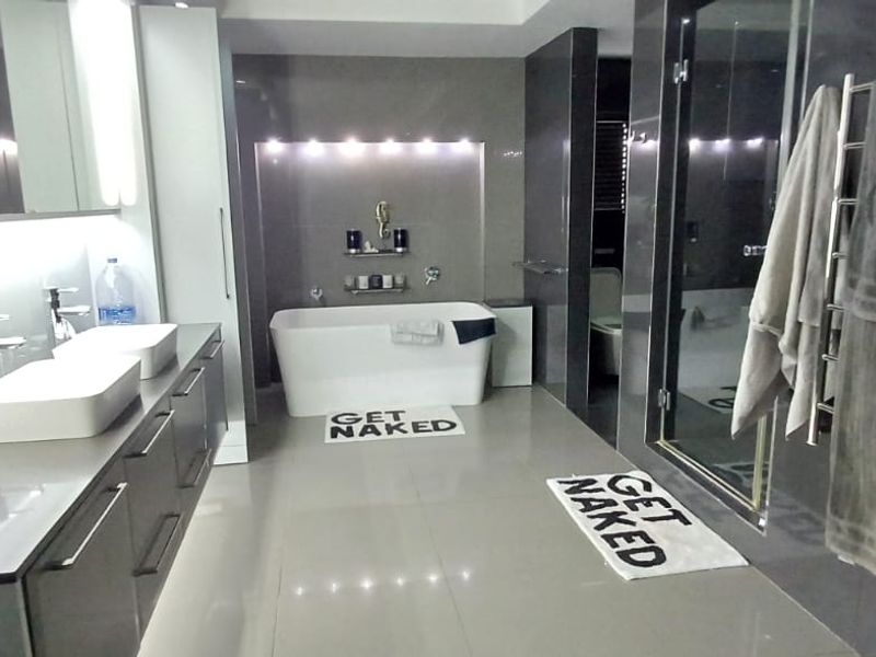 Dream Home in Carl De Sec – A Rare Gem in Nahoon Valley - Photo 9