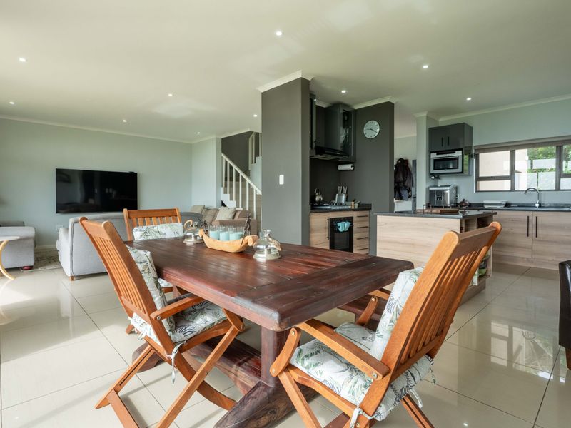 3 Bedroom Duplex - Photo 4