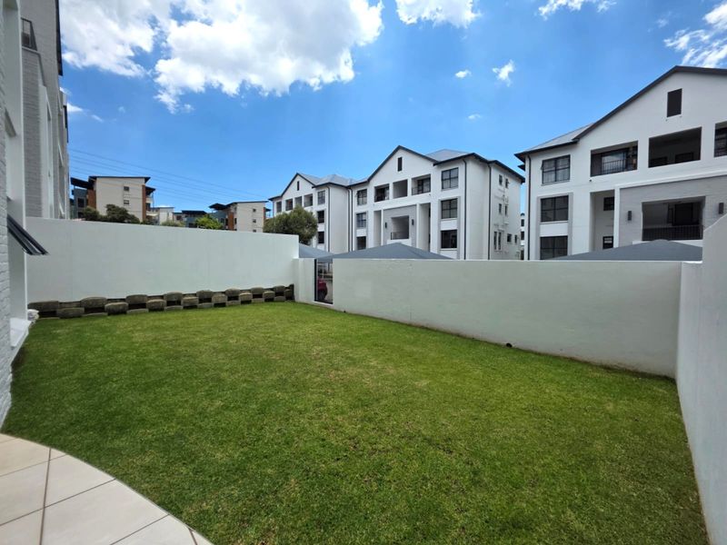 3 bed 2 bath 108  sqm Garden Apartment Call me Al but Call me ALAADDIN & SURAIYA - Photo 7