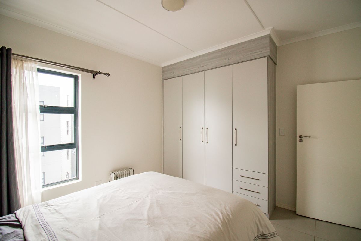 Stylish Living in a Prime Midrand Location! - Photo 5