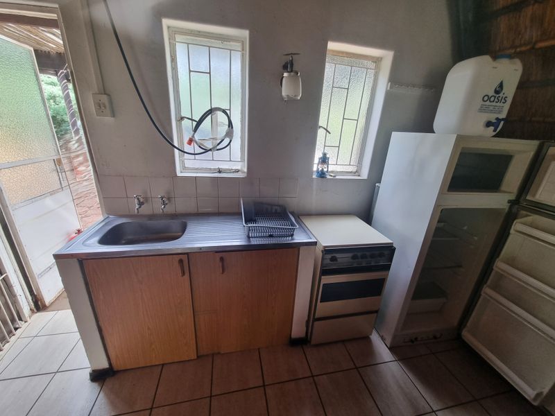 Utopia Nature Estate, Buffelspoort – Country Living with City Convenience! - Photo 8